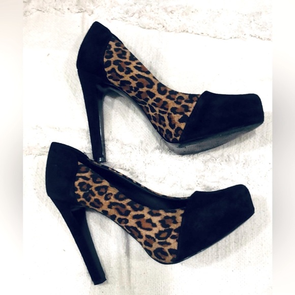 BCBGeneration Shoes - BCBGeneration high heels size 7 1/2